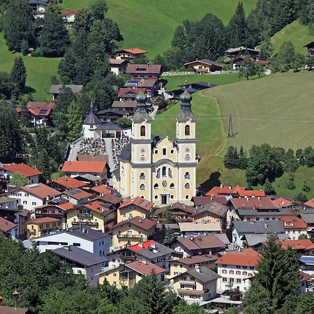 Ferienhaus Hinterebenhub Hopfgarten im Brixental Bagian luar foto